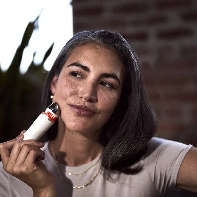 SUPPORTING---Keidy_Shot3B_Application--_120-retouched-red